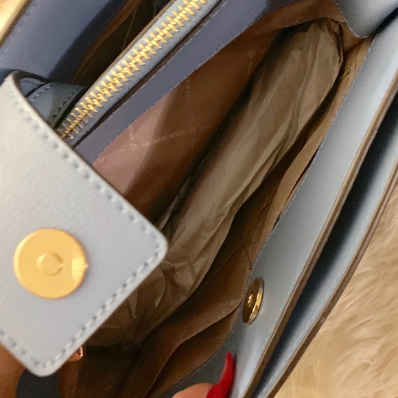 Handbag - Picture 5 of 11